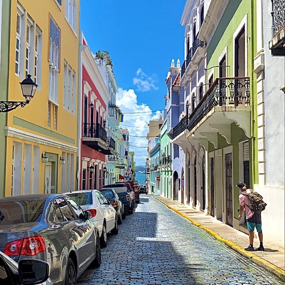 Meet your Posher, Nicolette - Picture 12 of 15